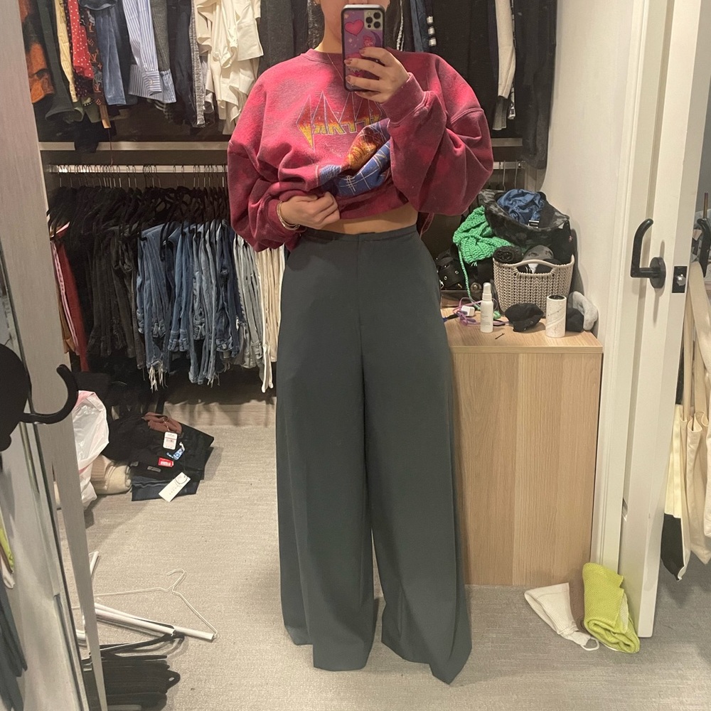 Wide leg trousers
